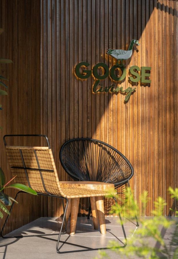 Отель Goose Living Бангкок Экстерьер фото